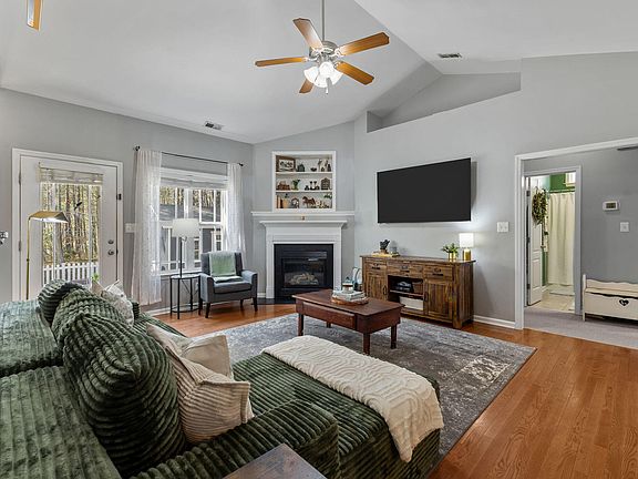 2nd image of 5809 Kindley Dr