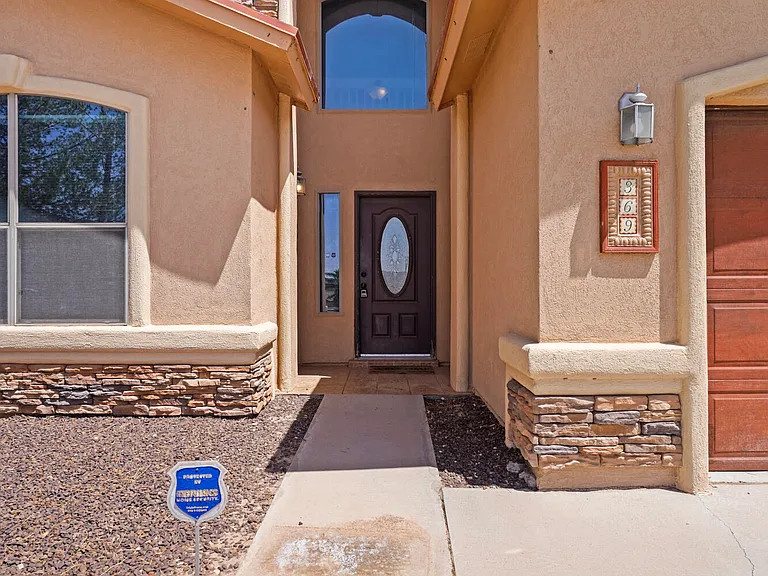 369 Emerald Acres — Photo 4