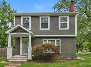 1534 Groton Rd SE, East Grand Rapids, MI 49506