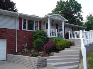 119 Patricia Dr, Beaver Falls, PA 15010