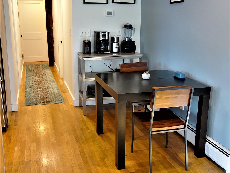 dining area, hall