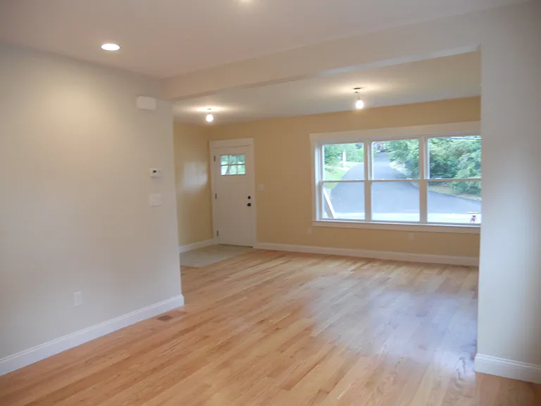 160 Weston St #1 — Photo 7