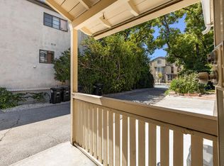 412 Pioneer Dr, Glendale, CA 91203