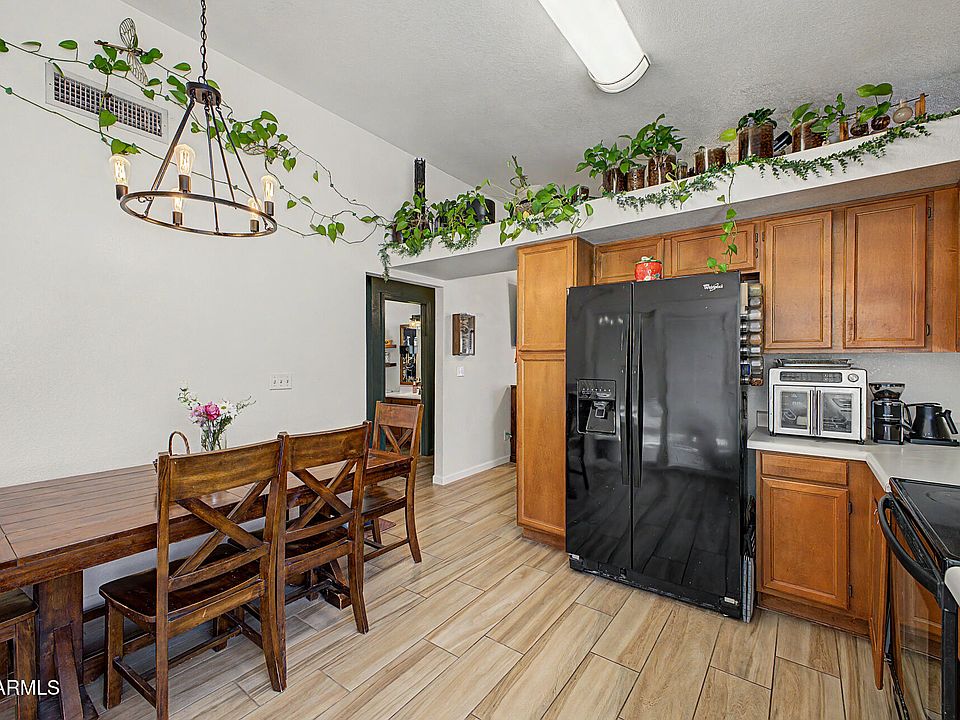 1st image of 7347 W PARADISE Drive