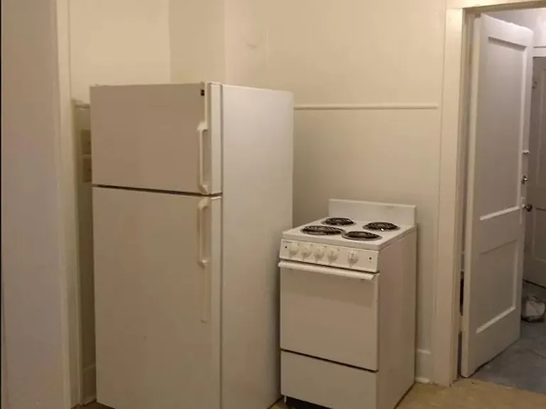 840 S Flood Ave — Photo 5