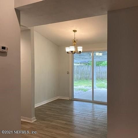 2nd image of 11918 Tulip Cir N