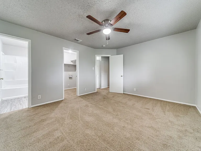7359 Corian Park Dr — Photo 16
