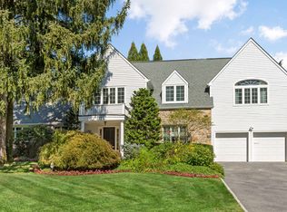 7 Vernon Rd, Scarsdale, NY 10583