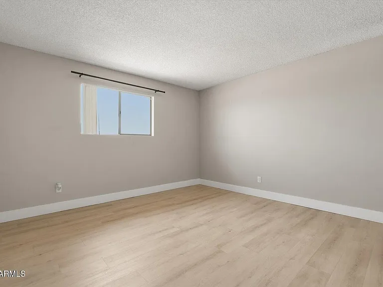 309 E Pebble Beach Dr — Photo 17