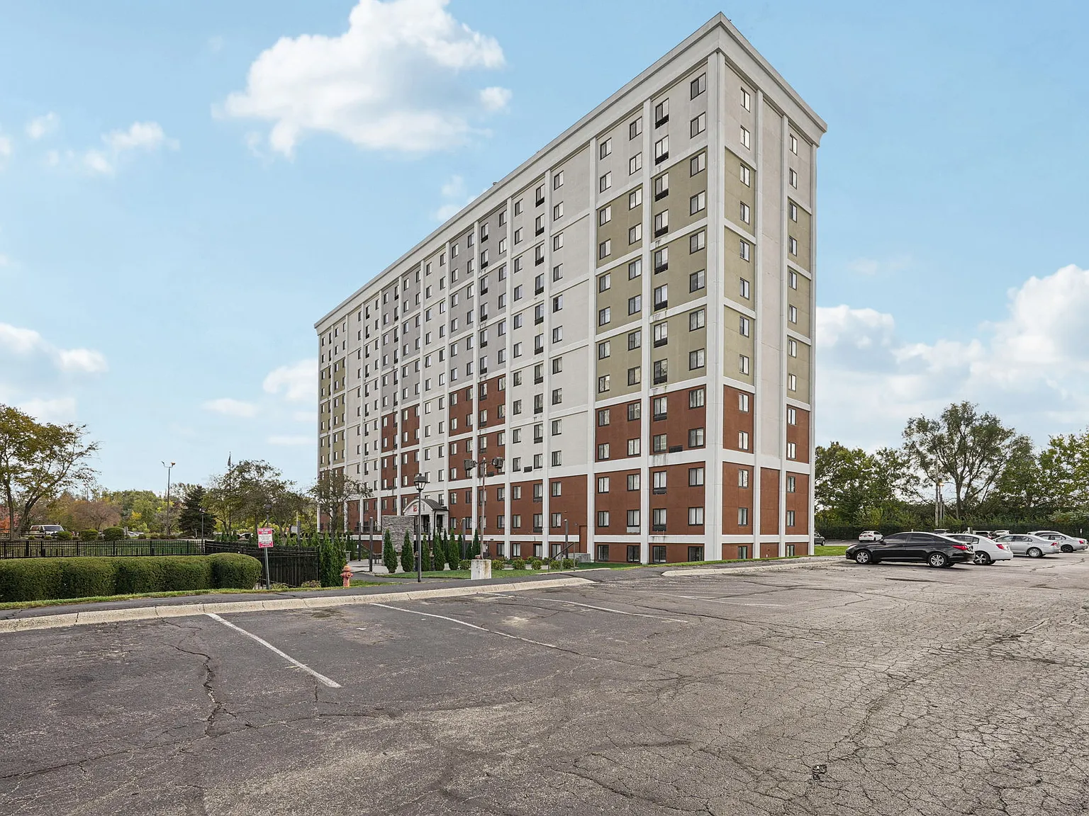 River West Flats — Photo 4