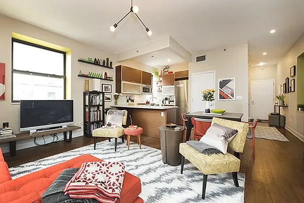 Sold by Park River | media 3
