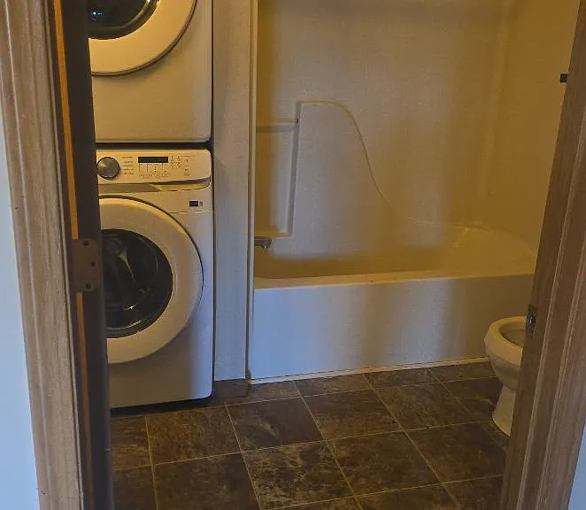 1617 6th Ave #5 — Photo 5
