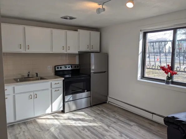 2192 Massachusetts Ave APT G-3, Cambridge, MA 02140