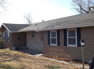2307 Anderson Ave, Manhattan, KS 66502
