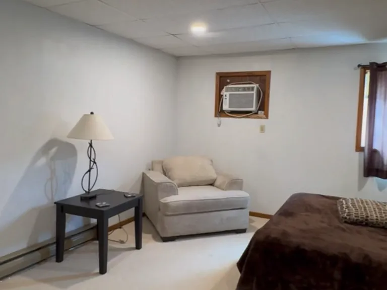306 E Coolbaugh St #4 — Photo 6