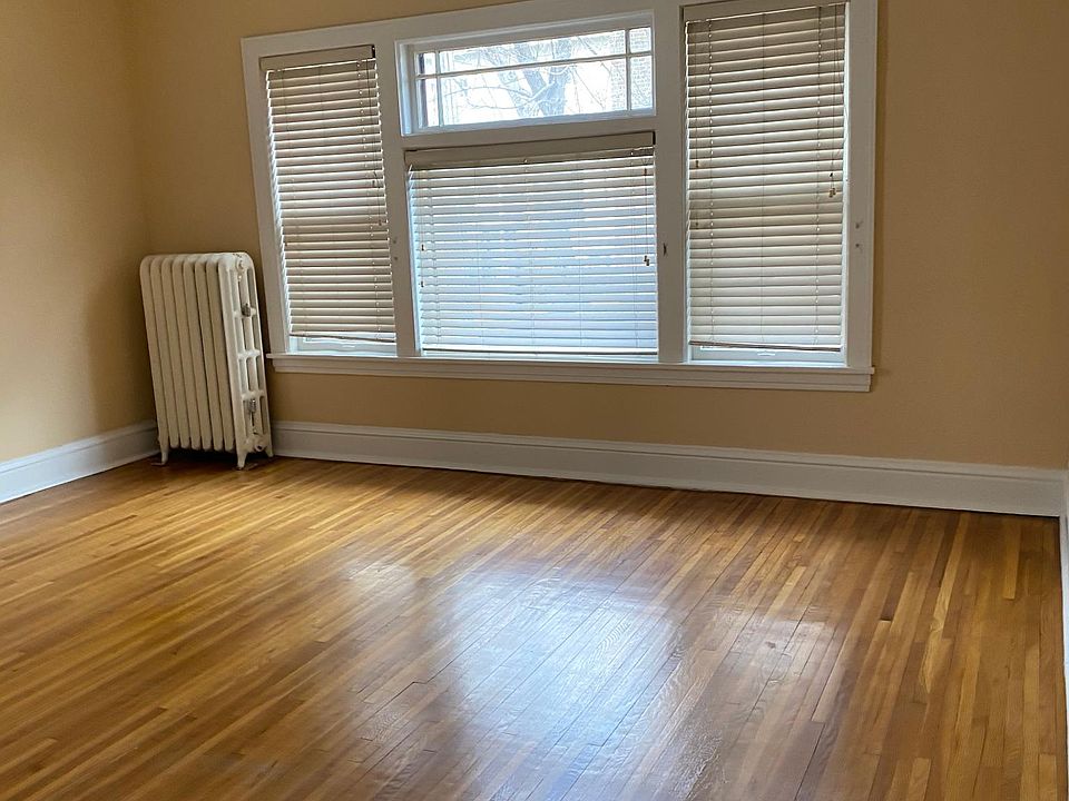 1st image of 2545 Garfield Ave APT 6