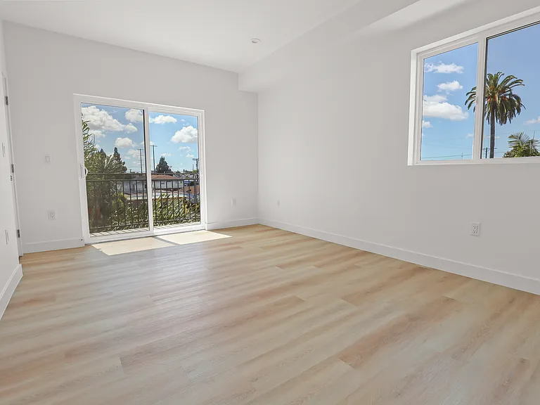 1265 Browning Blvd #1/2 — Photo 8