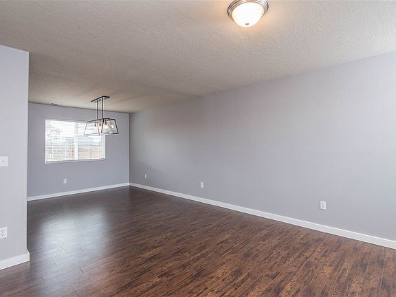 5th image of 4508 Horizon Dr