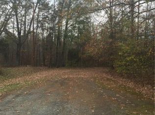 Carroll Cres, Thomasville, NC 27360