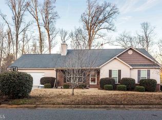 65 Oakview Dr, Hull, GA 30646