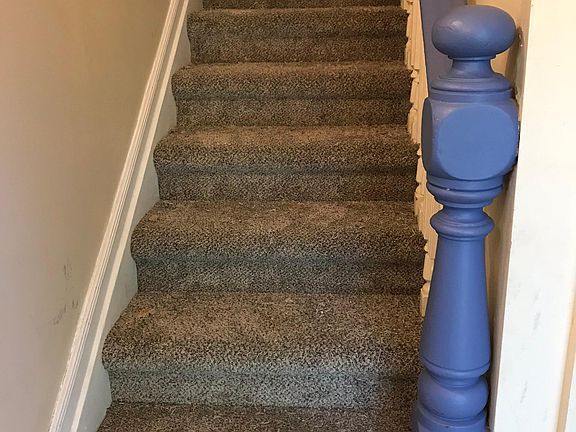 Entryway to upstairs apartment