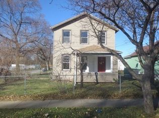 52 Bluff St, Aurora, IL 60505