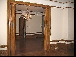 1st image of 565-569 W End Ave