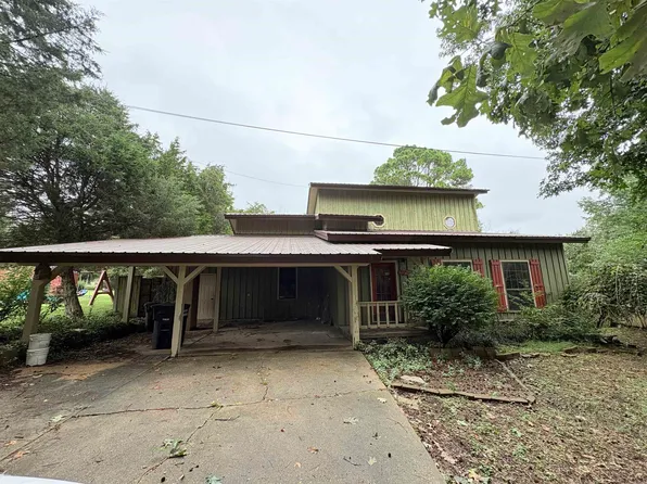 1887 Heritage Park Rd, Piggott, AR 72454