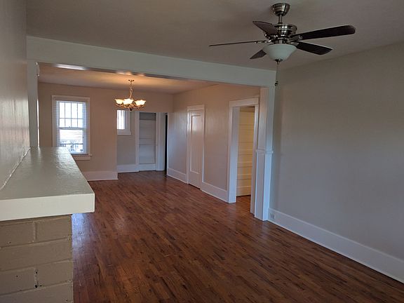 4th image of 1629 Clermont St
