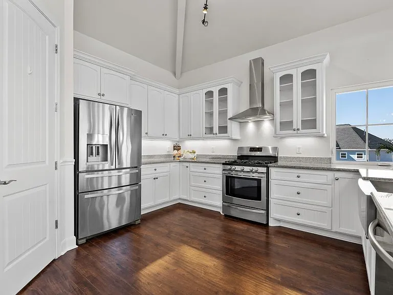 2727 E Bayshore Dr — Photo 12