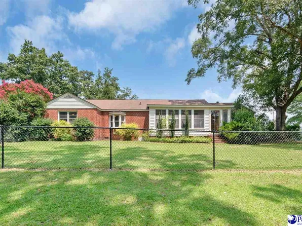 23 McRae Rd, Cheraw, SC 29520