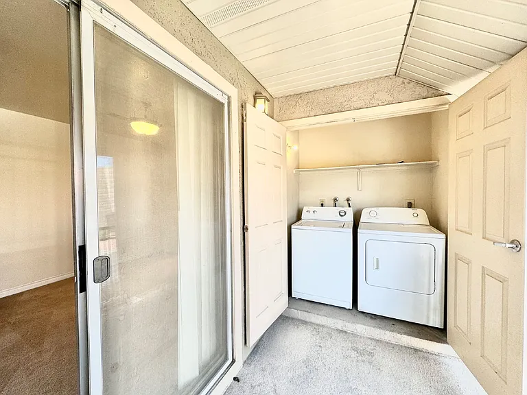 5281 River Glen Dr #222 — Photo 10