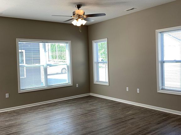 Living room with ceiling fan
