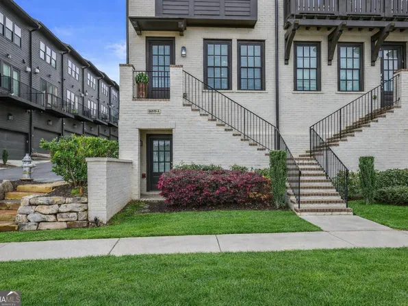 6694 Sterling Dr, Sandy Springs, GA 30328