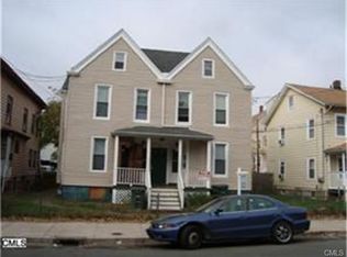 382 Gregory St, Bridgeport, CT 06604