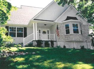 1315 E 5th St, Washington, MO 63090