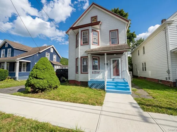 31 Buckley St, Pt Jervis, NY 12771
