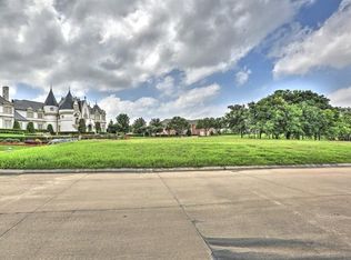 6900 Old Homestead Rd, Fort Worth, TX 76132