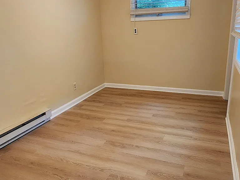 117 Alder Dr — Photo 10
