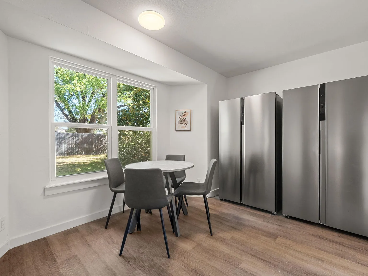 4 bed, 4.0 bath, 2284 sqft, $854 — Photo 3