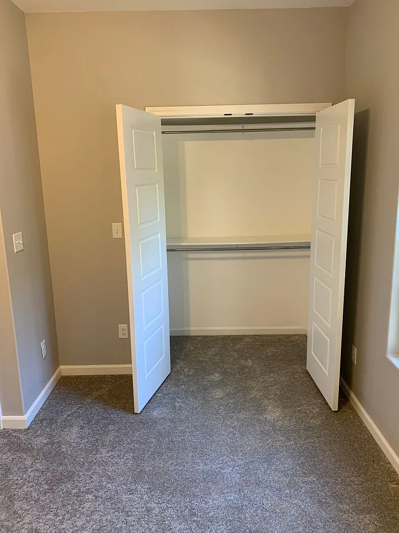 2925 Gillis Dr — Photo 1