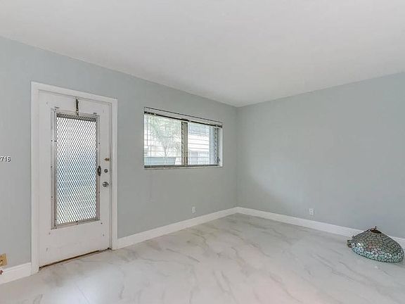 3rd image of 2020 NE 51st Ct APT 109