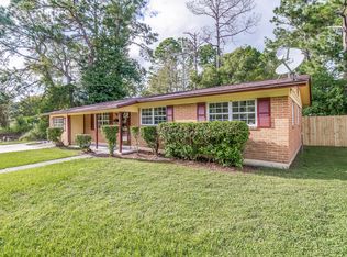 1145 Bacall Rd, Jacksonville, FL 32218
