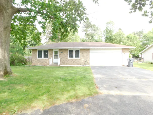 502 Charles St, Paw Paw, MI 49079