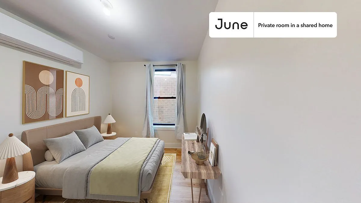 Full bedroom in 3 bed/2 bath home in Crown Heights #1833 A — Photo 1