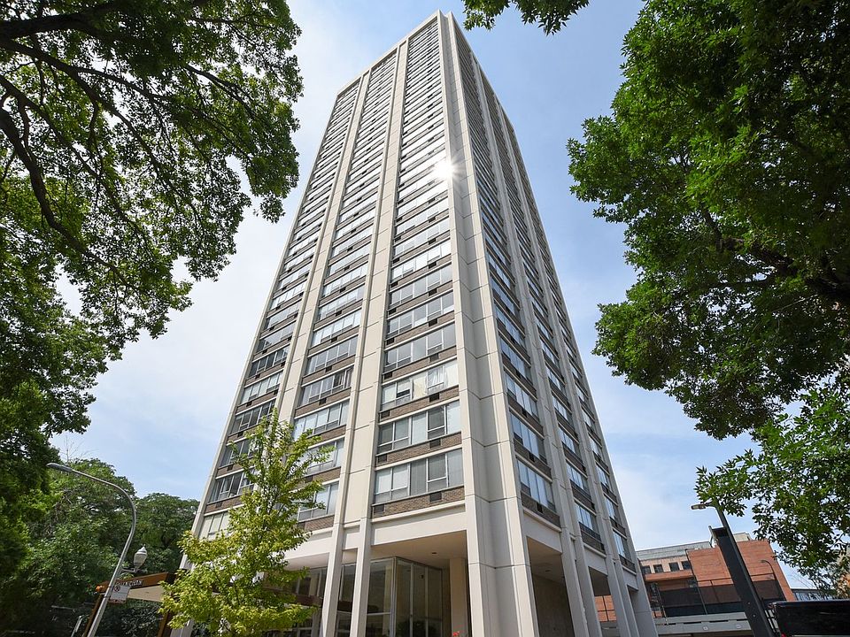 1st image of 70 W Burton Pl APT 307