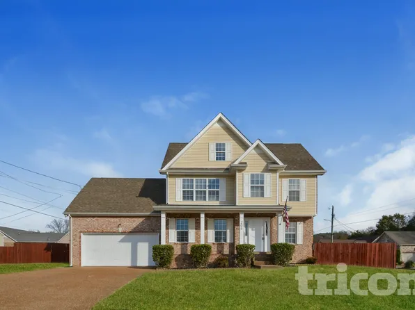 205 Horace Mann Dr, Nashville, TN 37218
