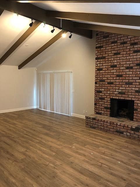 2nd image of 3122 Silva St