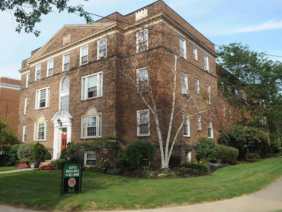 1st image of 2661 N Moreland Blvd APT 4