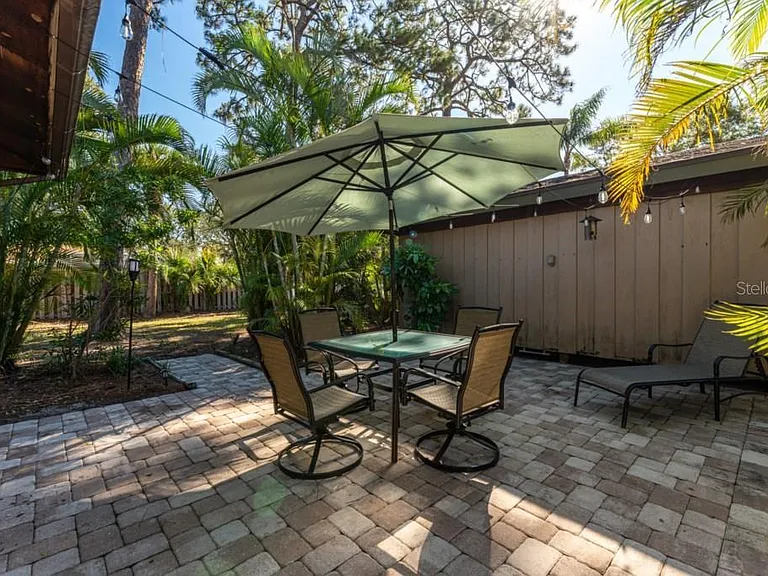 2301 Kalin Ln — Photo 9